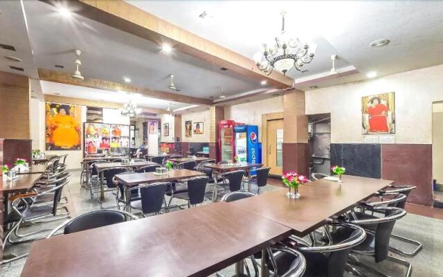 Sai Maa Hotel and Residency