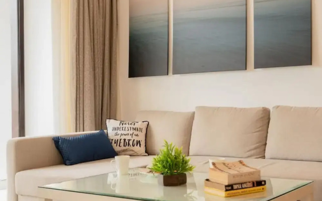 Spacious 3-br Apartment With Pool in Candolim