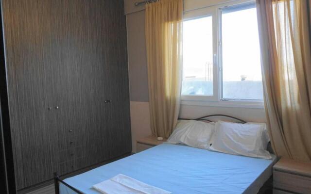 Beachfront apartment in keratokampos