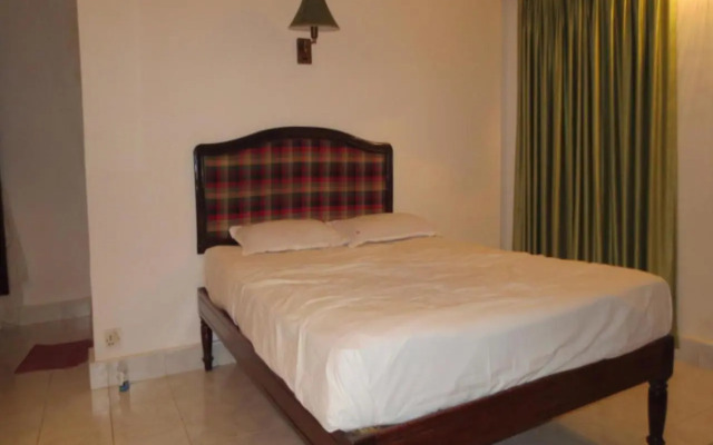 The Ronil Royale Hotel
