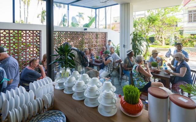 Hoi An Grace River Villa