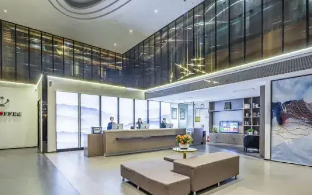 Superior Hotel (Pingdu Renmin Road, Shangjie Food Street)