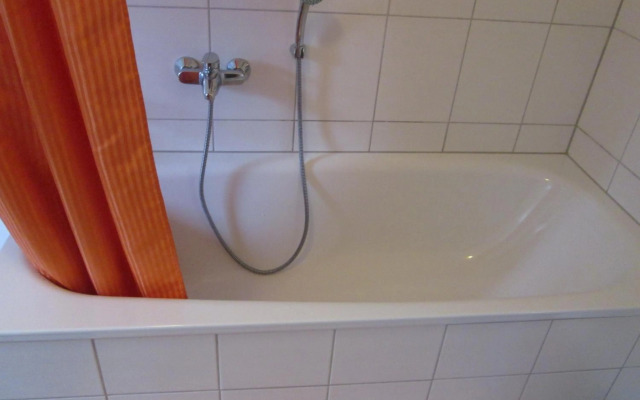 Haus Dreimaster Single-Wohnung ohne Wohnzimmer