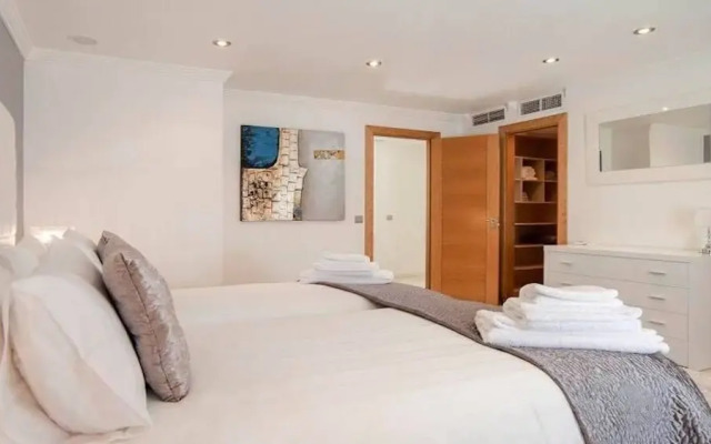 Villa Issabella Marbella, Elviria
