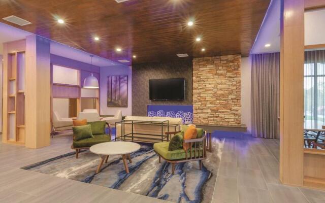 Fairfield Inn & Suites by Marriott Kansas City Shawnee