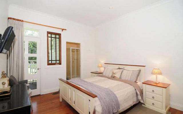 Rivermist - Luxury 6 bedrooms & 6 bathrooms!