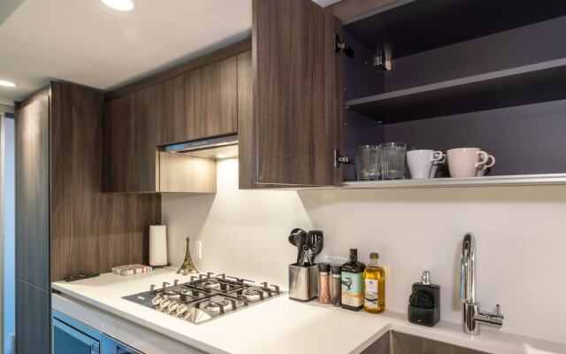 Charming Oasis Close to Airport & Downtown