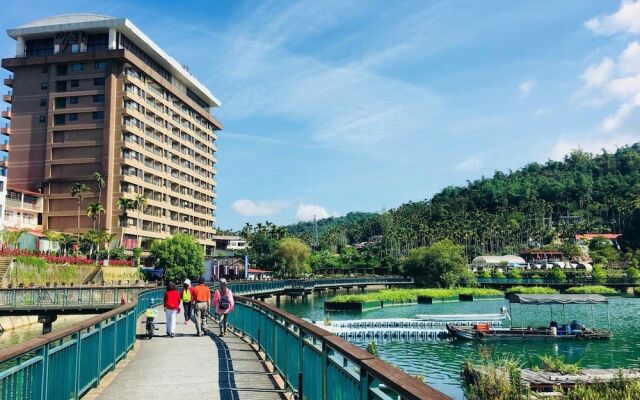 Sun Moon Lake FRIDAY Inn Guest House