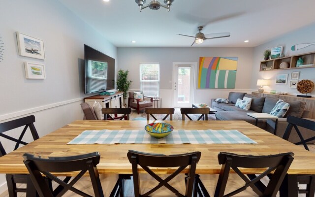 Beachside Getaway - 3 Br Condo