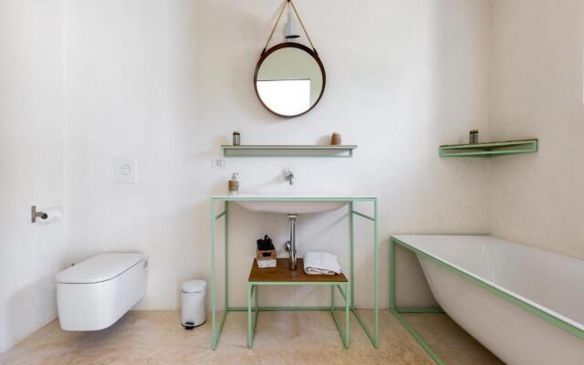 Le Ali Bianche by BarbarHouse