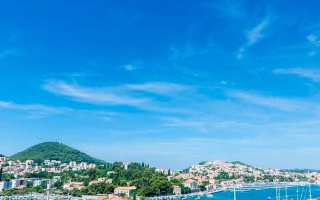 Modern Apartment In Dubrovnik Near Rectors Palace
