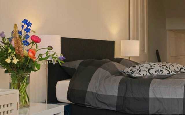 Luxury Keizersgracht Group House