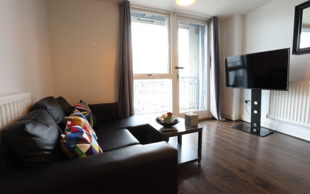 Fiveways City View Apartment