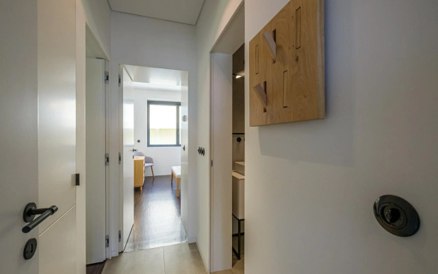 Nomad's 2bdr Riverside Lisbon