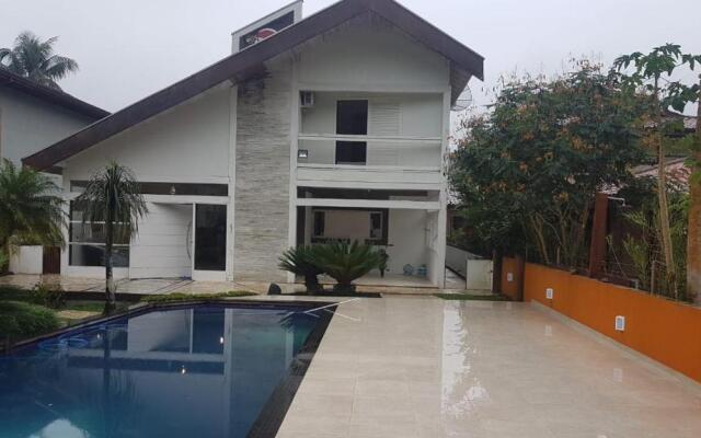 Linda Casa Alto Padrão - Ubatuba Sp