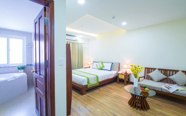 Hoai Anh Plaza Hotel
