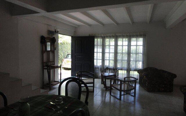 Lucky Home Stay Wattala