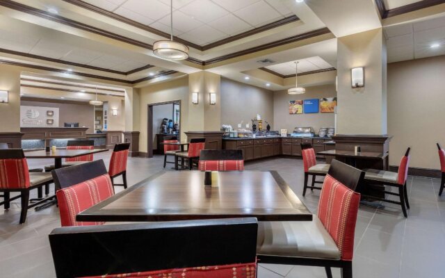 Comfort Inn & Suites North Little Rock McCain Mall