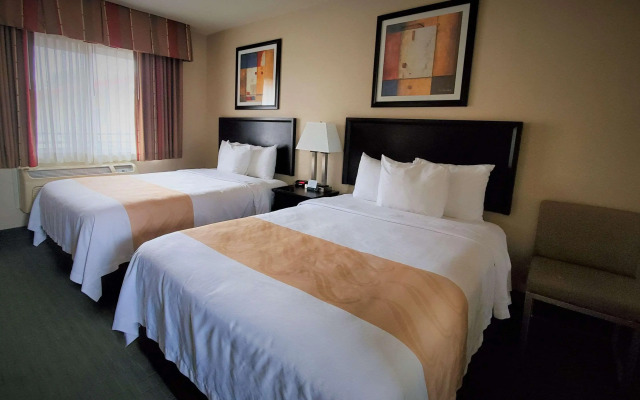 Quality Inn & Suites Anaheim At The Park