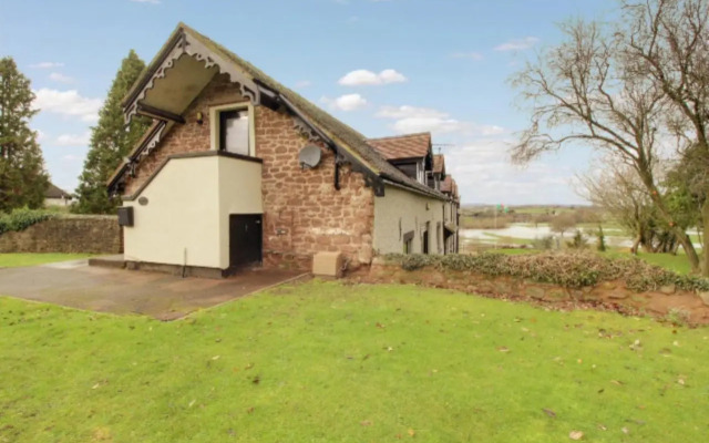 Stable Cottage