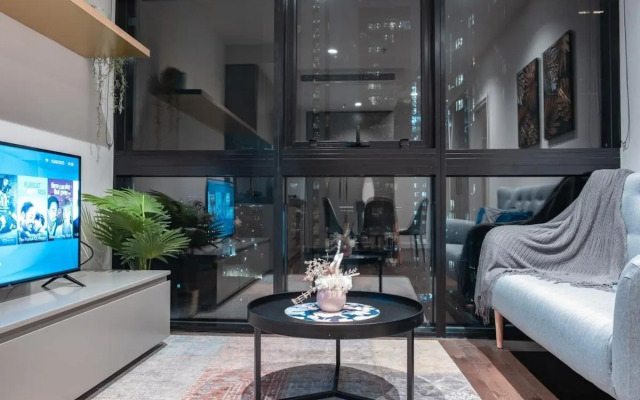 Relaxed 1BR1BA city view apt+WIFI in CBD