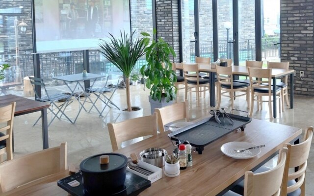 Woljeong Hill Pension