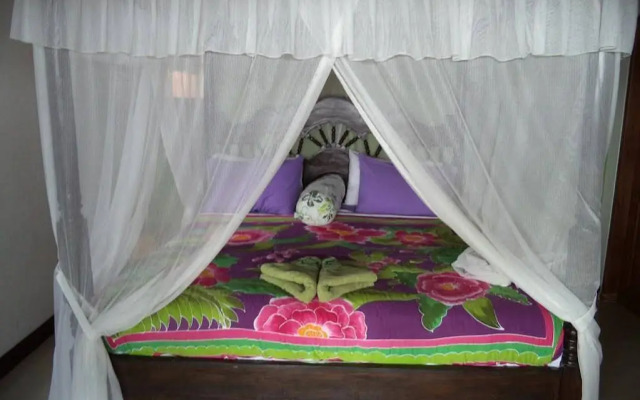 Om Shanti Cottages