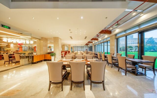 New Yallan Hotel Deqing