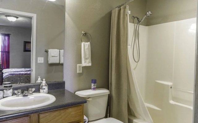 Vinyards 2954 Unit 5 3 Bedroom Condo