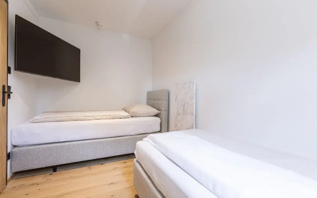 Suite in Saalbach Near ski Area