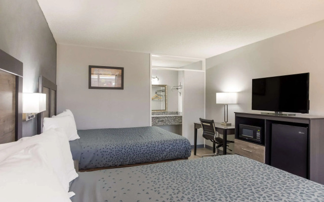 Econo Lodge Cave City