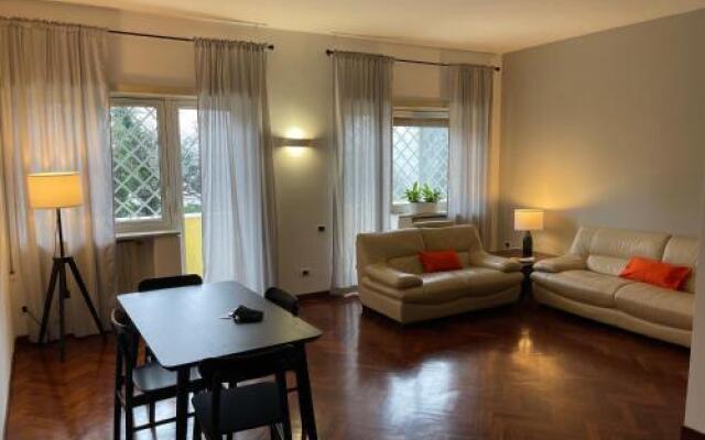 Flat 3 Bedrooms 3 Bathrooms - Naples