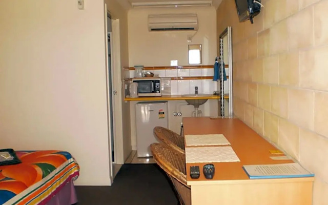 A Country View Motel - Ilbilbie