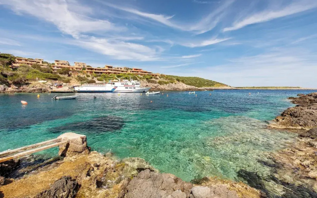 Amazing villa in a Mediterranean island