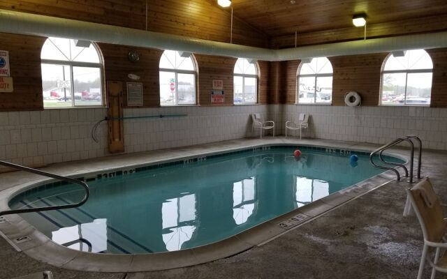 Holiday Inn Express Auburn Touring Drive