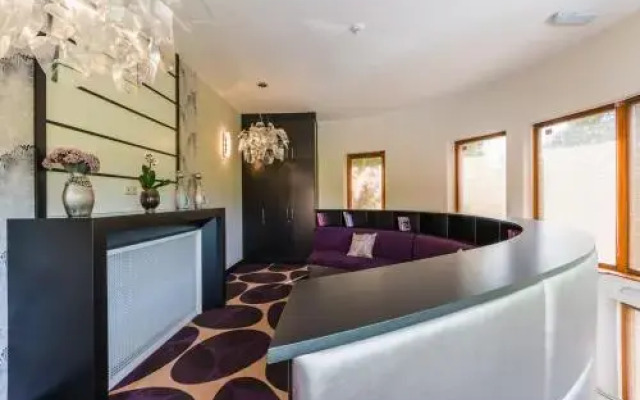 Victoria Garden Hotel és Étterem