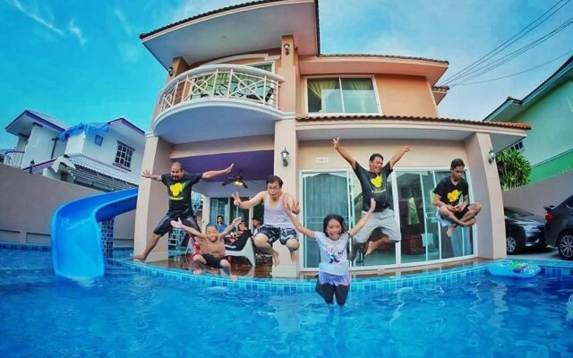 Chicchill @ Eravana, Pool Villa Pattaya