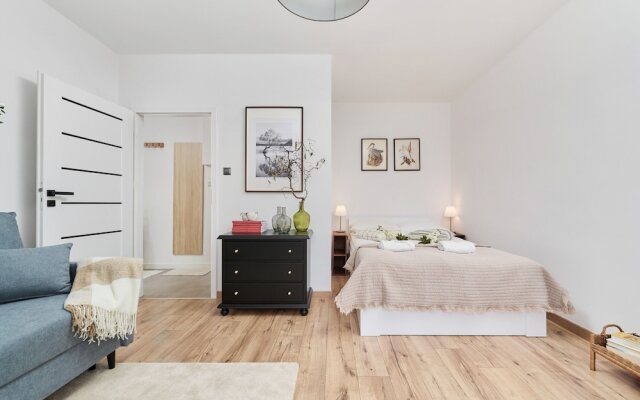 Railway Station Apartment by Renters