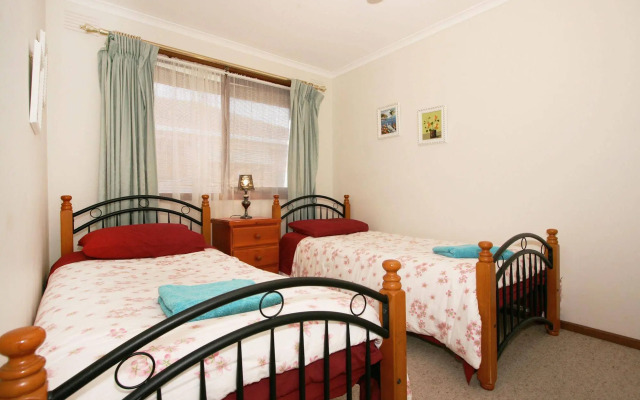 40 Thames Holiday Unit
