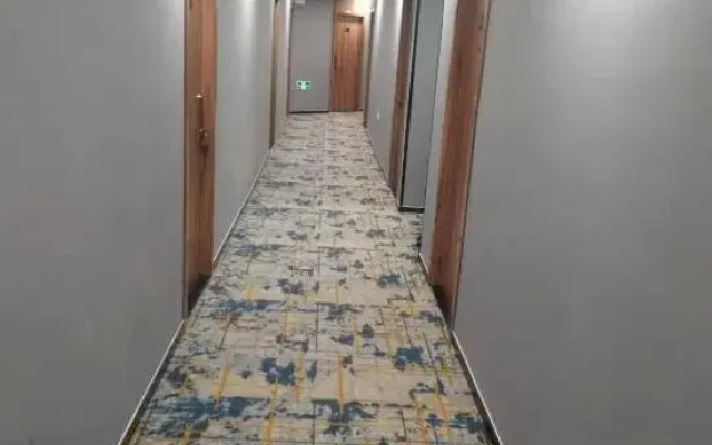 Jiayi Hotel