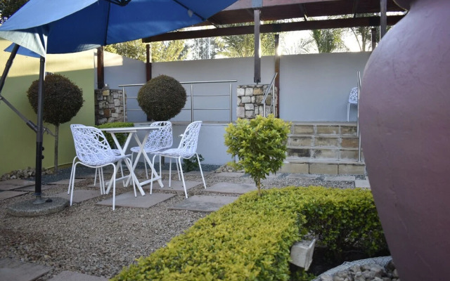 Zora Guesthouse and Spa