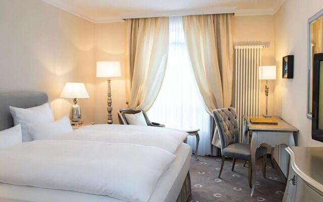 Victor's Residenz - Hotel Schloss Berg