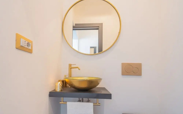 Como Dreams Apartments - Gold Suite