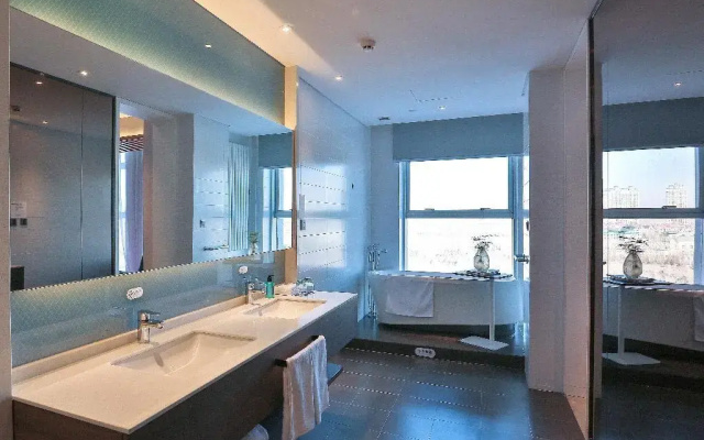 Holiday Inn Express Harbin Qunli by IHG
