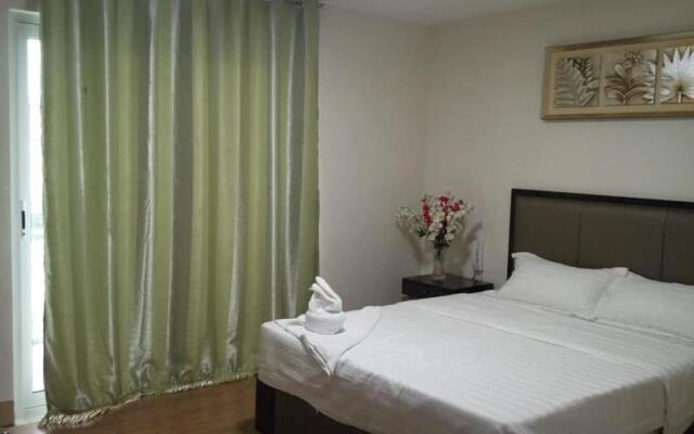 Meaco Royal Hotel - Batangas City