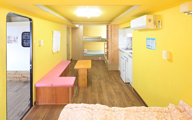 Ganghwa Spa in Caravan