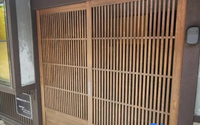 [Mina's LanternHouse] 1 house (3 bedrooms/8 beds/2 parking lots)