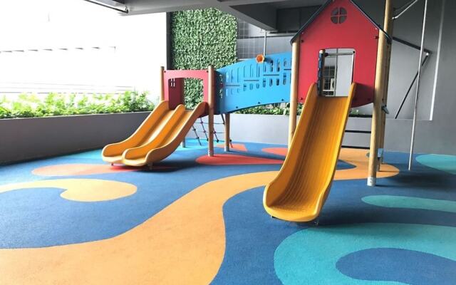 Great Location Pancoran Lavenue Apartment