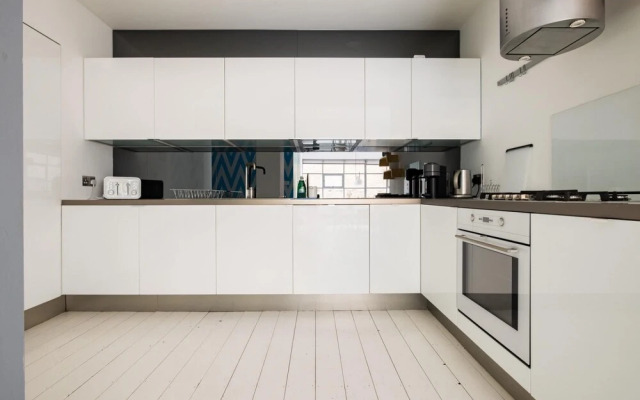 Spacious Bright Loft Apartment - Shoreditch