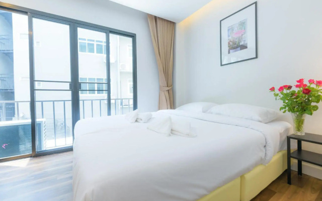 Metro Hotel